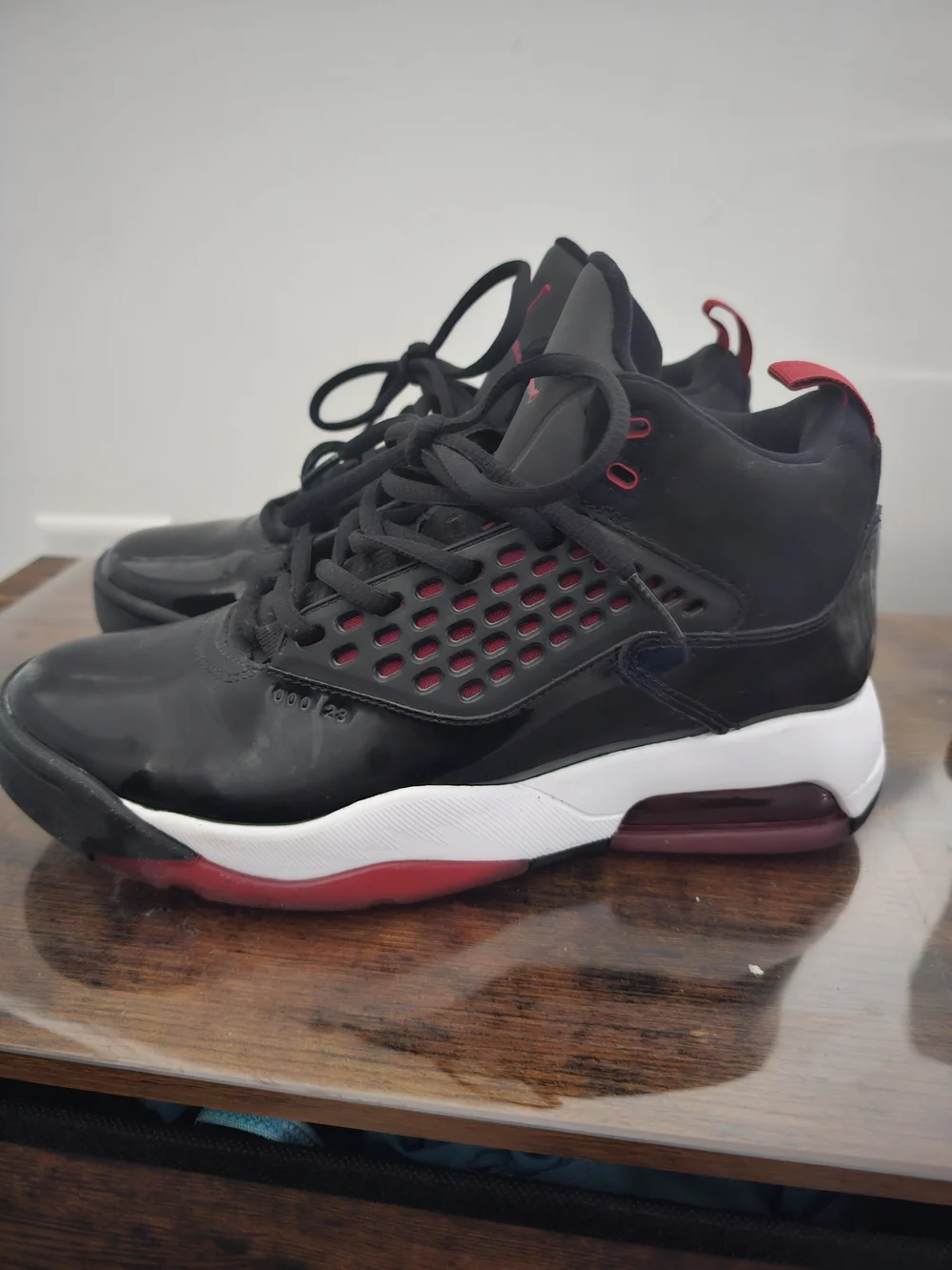 Jordan Men's Maxin 200 